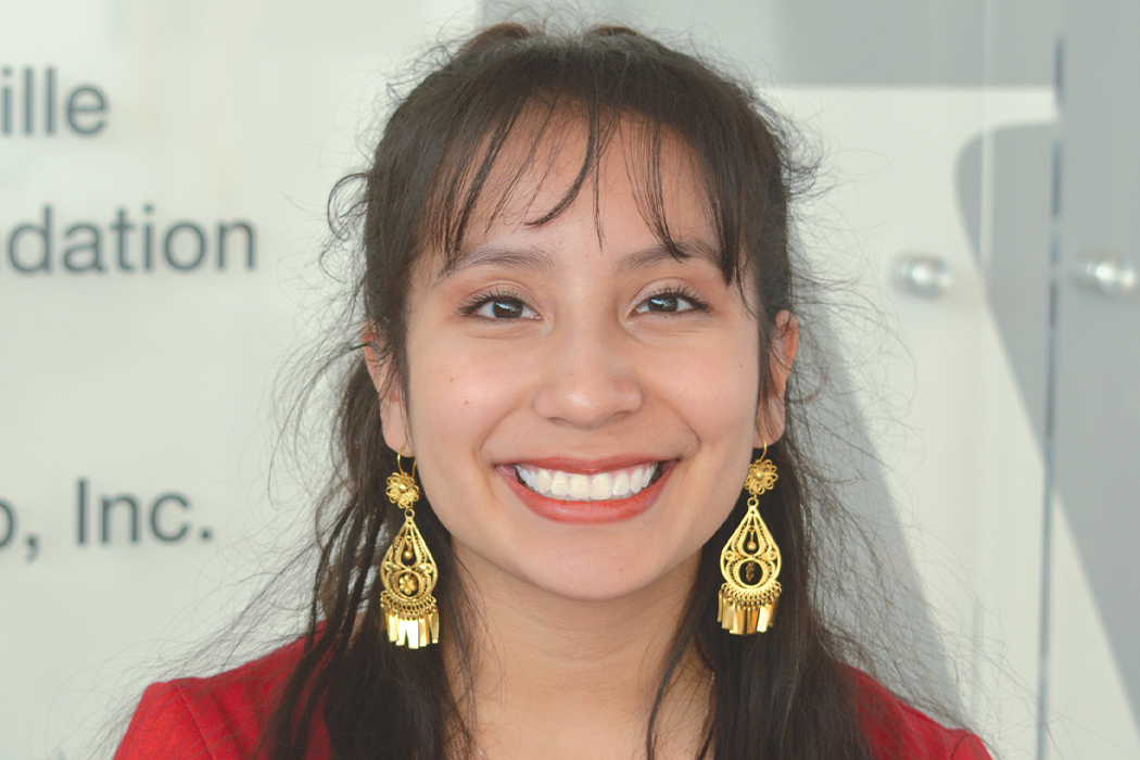 Headshot of America Villegas-Camancho