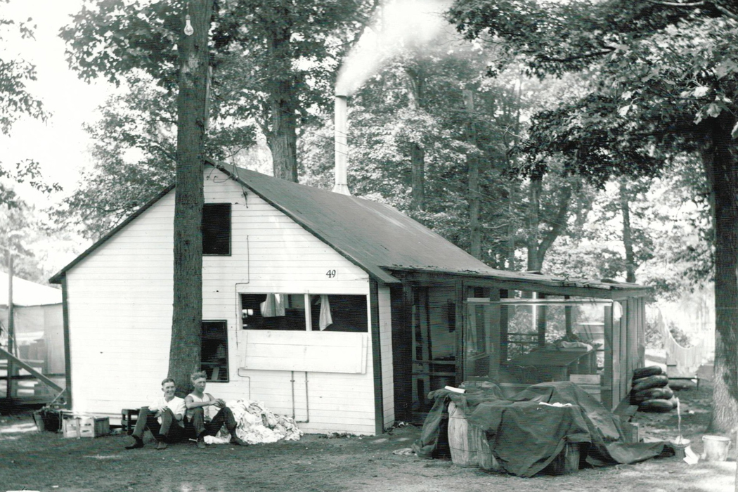 hoover bunk house
