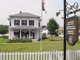 external photo of the Hoover Historical Center